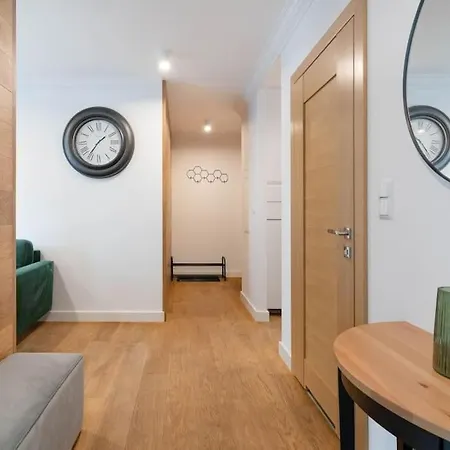 Nowoczesny Apartament W Centrum Gdyni