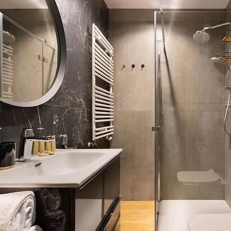 Nowoczesny Apartament W Centrum Gdyni *